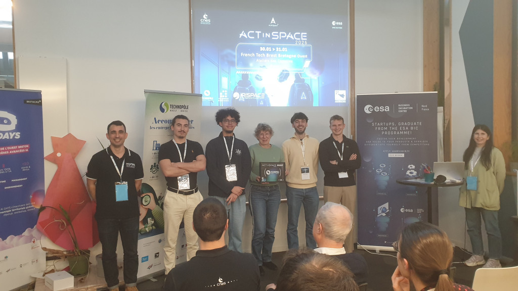 photo de l'équipe gagnante de Act in Space 2026 Brest