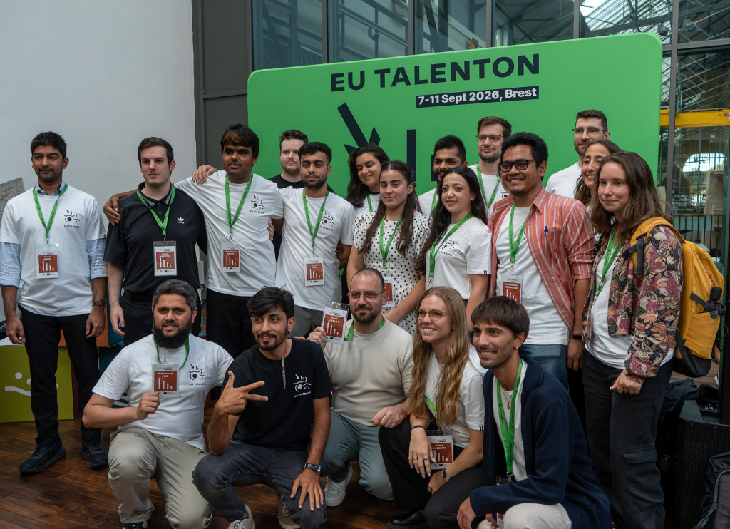 Groupe de participants réunis dans le cadre de l’EU TalentOn.