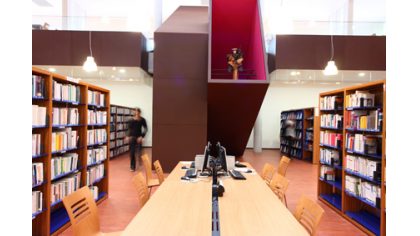 La Bibliothèque Universitaire "épingle" ses livres ! Emplois, formations, VAE .....