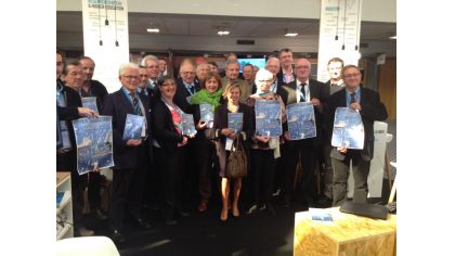 La Revue Maritime, dossier Brest-Bretagne. Photo de famille le 12 octobre à la Sea Tech Week