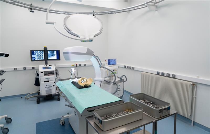 Ostara Surgery intègre Emergys Bretagne 